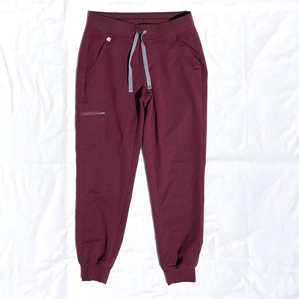 Figs Zamora Jogger Scrub Pants Womens XS Petite Burgundy